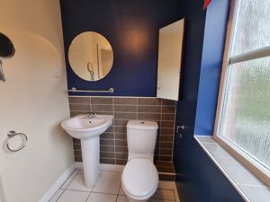 Ensuite- click for photo gallery